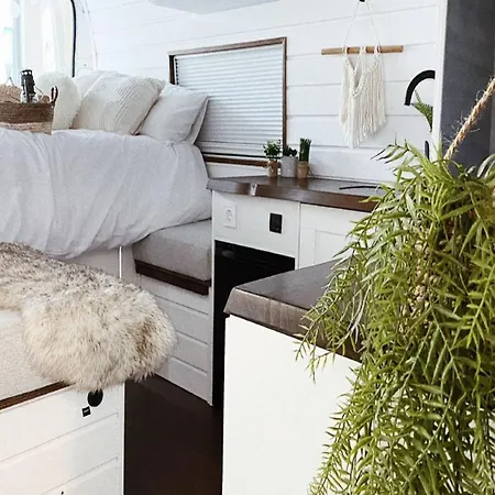 The Feather Apartment *